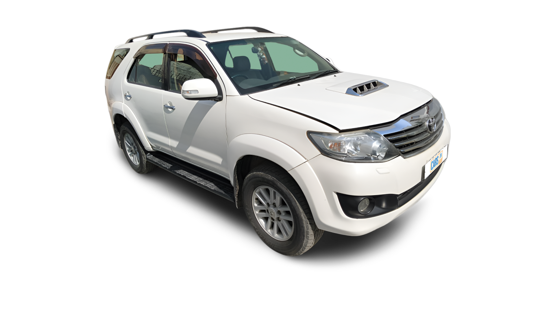 Toyota Fortuner-img